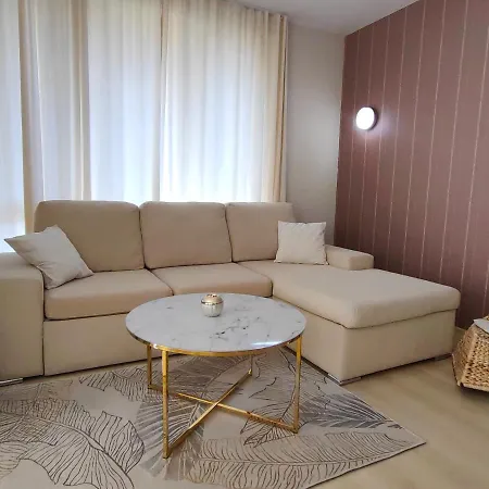 Apartment A 25 Atia *