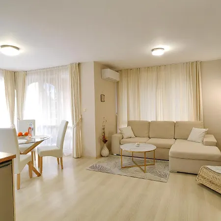 Apartment A 25 Atia Tschernomorez